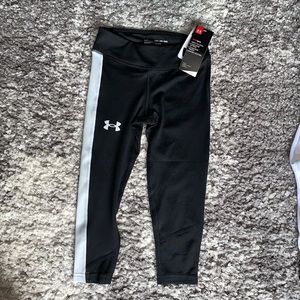Girls Under Armour Legging Size- YXS